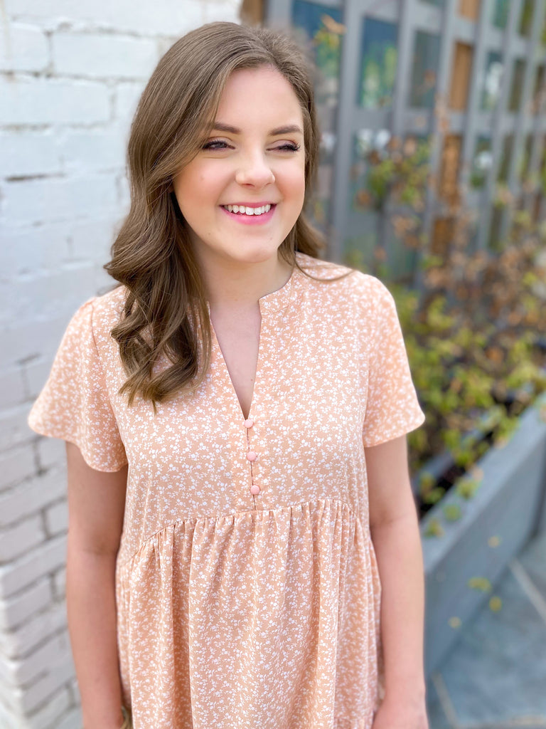 Right On Time Ditsy Floral Dress: Blush