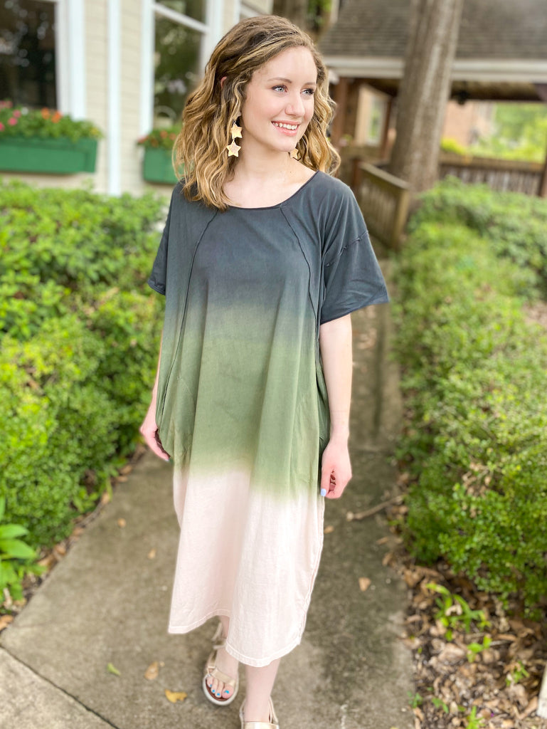 All About The Ombre' T-shirt Midi Dress
